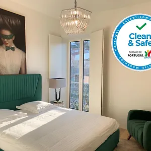 New!! Luxury Avenida Da Liberdade Flat- With Rooftop And Pool Appartement